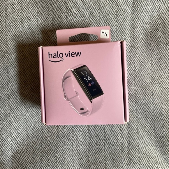Amazon Halo View Activity Tracker - Lavender Dream, M/L - Color Display - BNIB - Picture 6 of 11